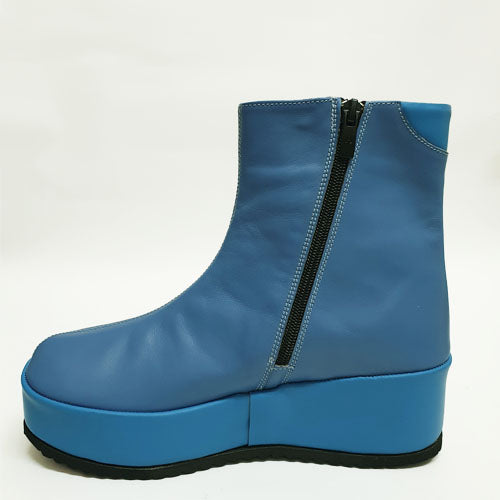140 medium blue