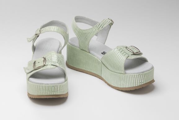 307 Mint Green Medium