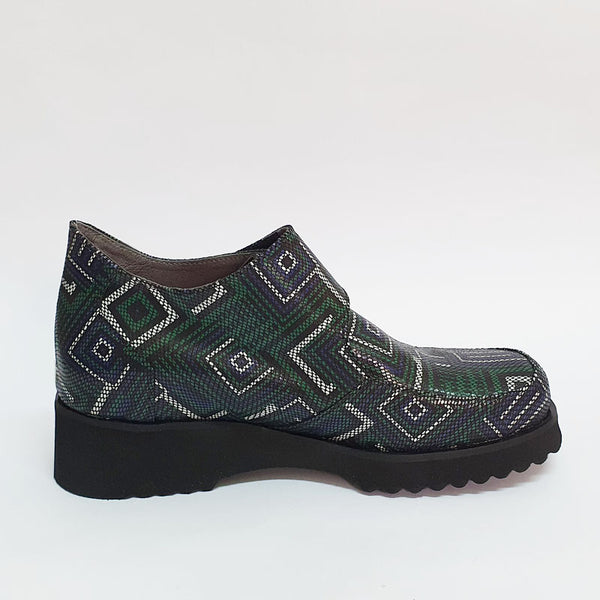 740 plaid